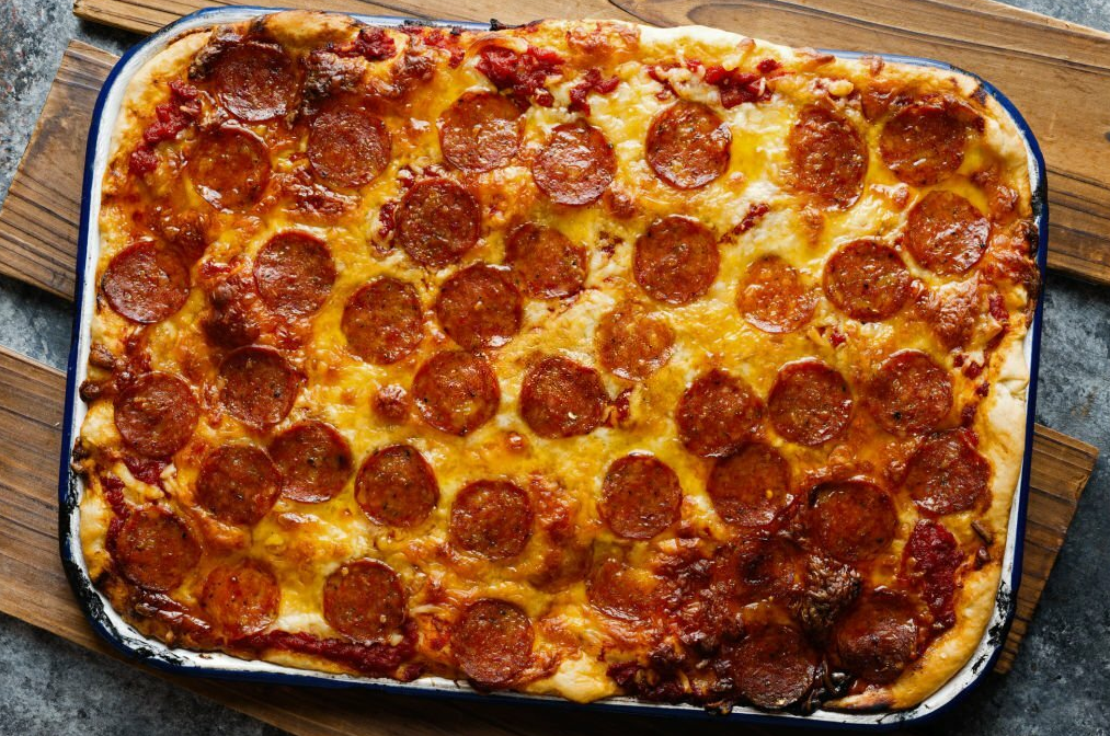 pizza casserole with pepperoni
