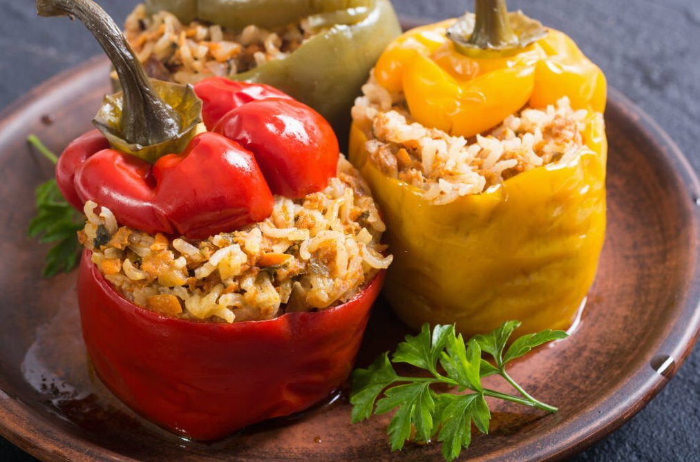 What goes good with stuffed peppers